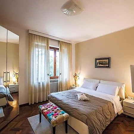 فندق مبيت وإفطار Il Girasole كورتْشّانو