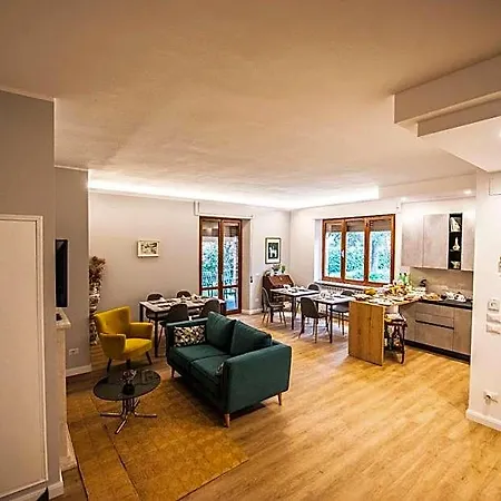 Il Girasole فندق مبيت وإفطار كورتْشّانو