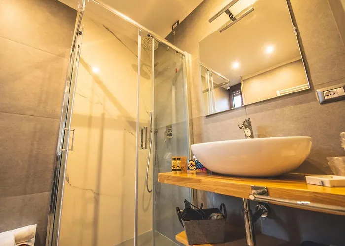 Alojamento de Acomodação e Pequeno-almoço Il Girasole 4*